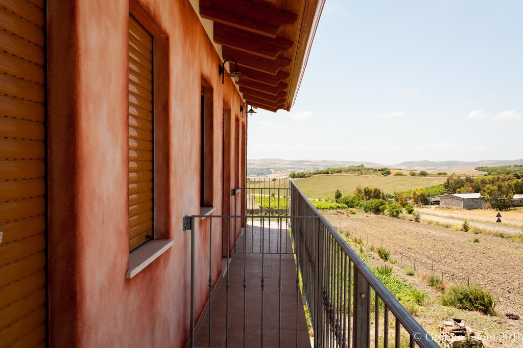 Agriturismo Le Vigne Ducali Màndas Eksteriør billede